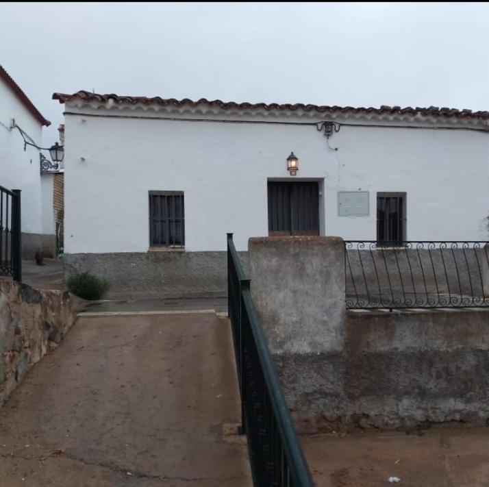 La Casita En La Alcornocosa -Sevilla Luaran gambar